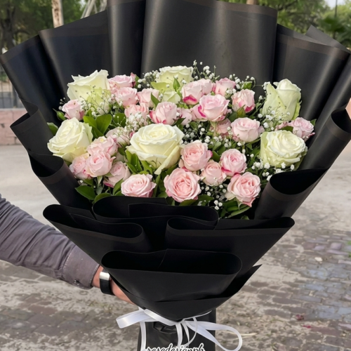 Elegant Pink & White Rose Bouquet in Premium Black Wrap